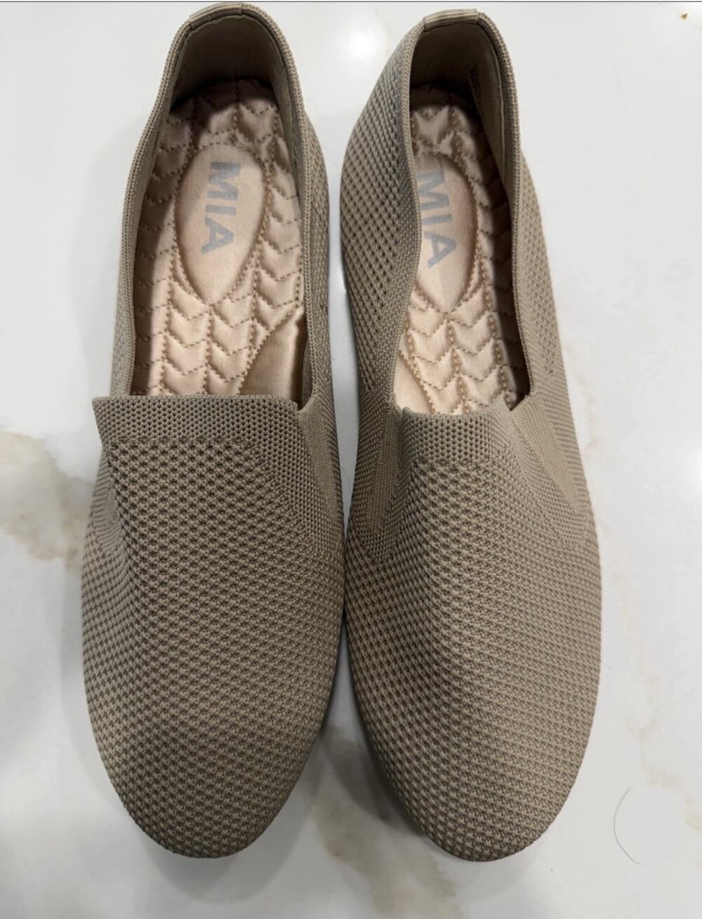 MIA knit sandals Size 9